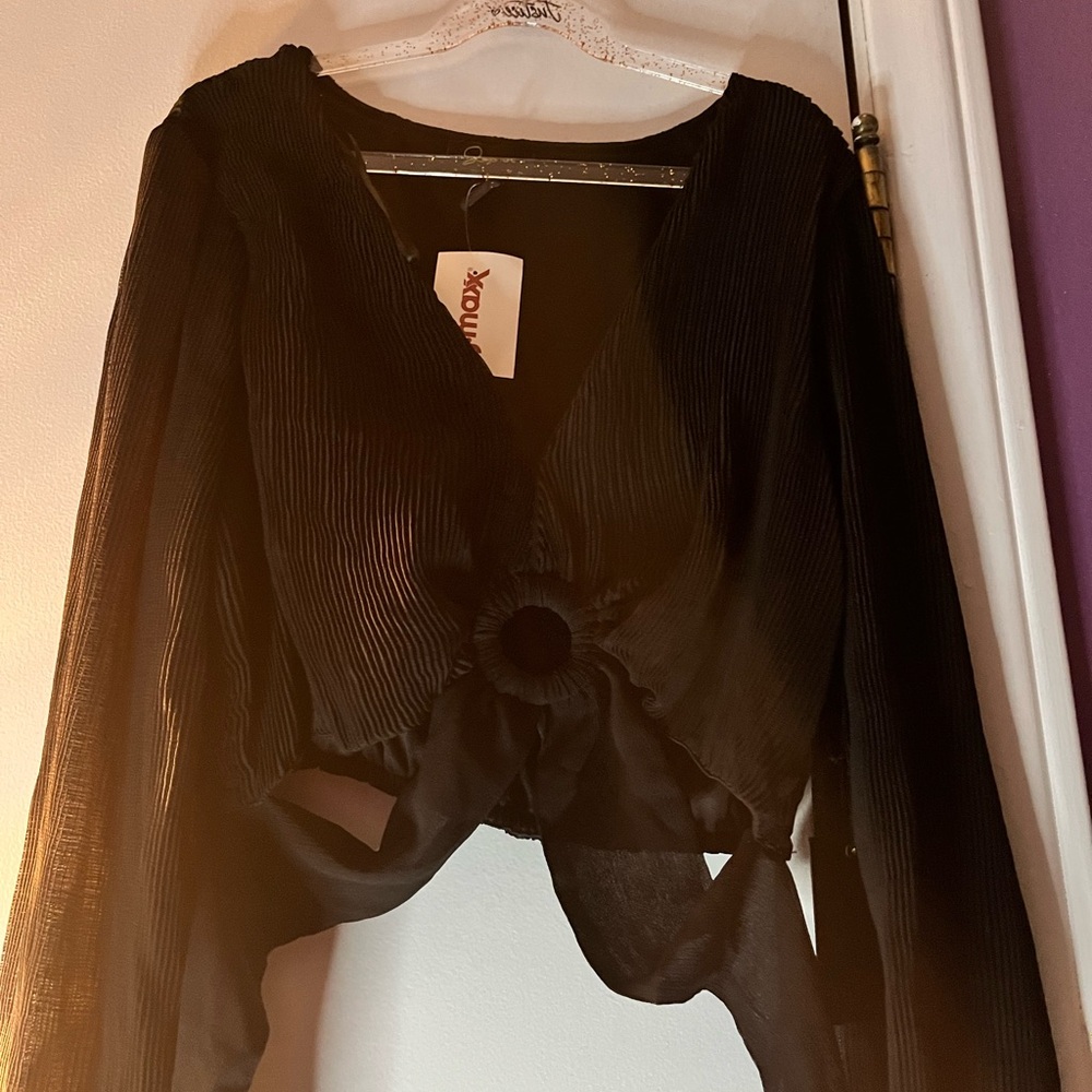 Japna Long Sleeve Top - Picture 2 of 2